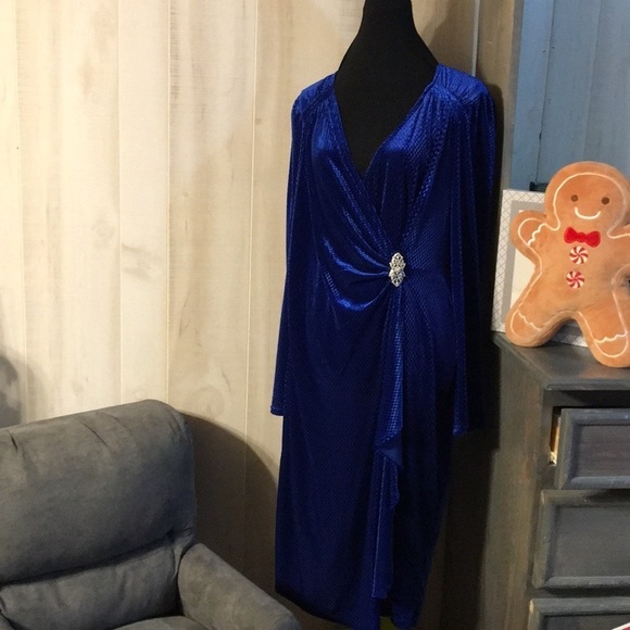 Dresses & Skirts - Royal Blue Dress Size XXL